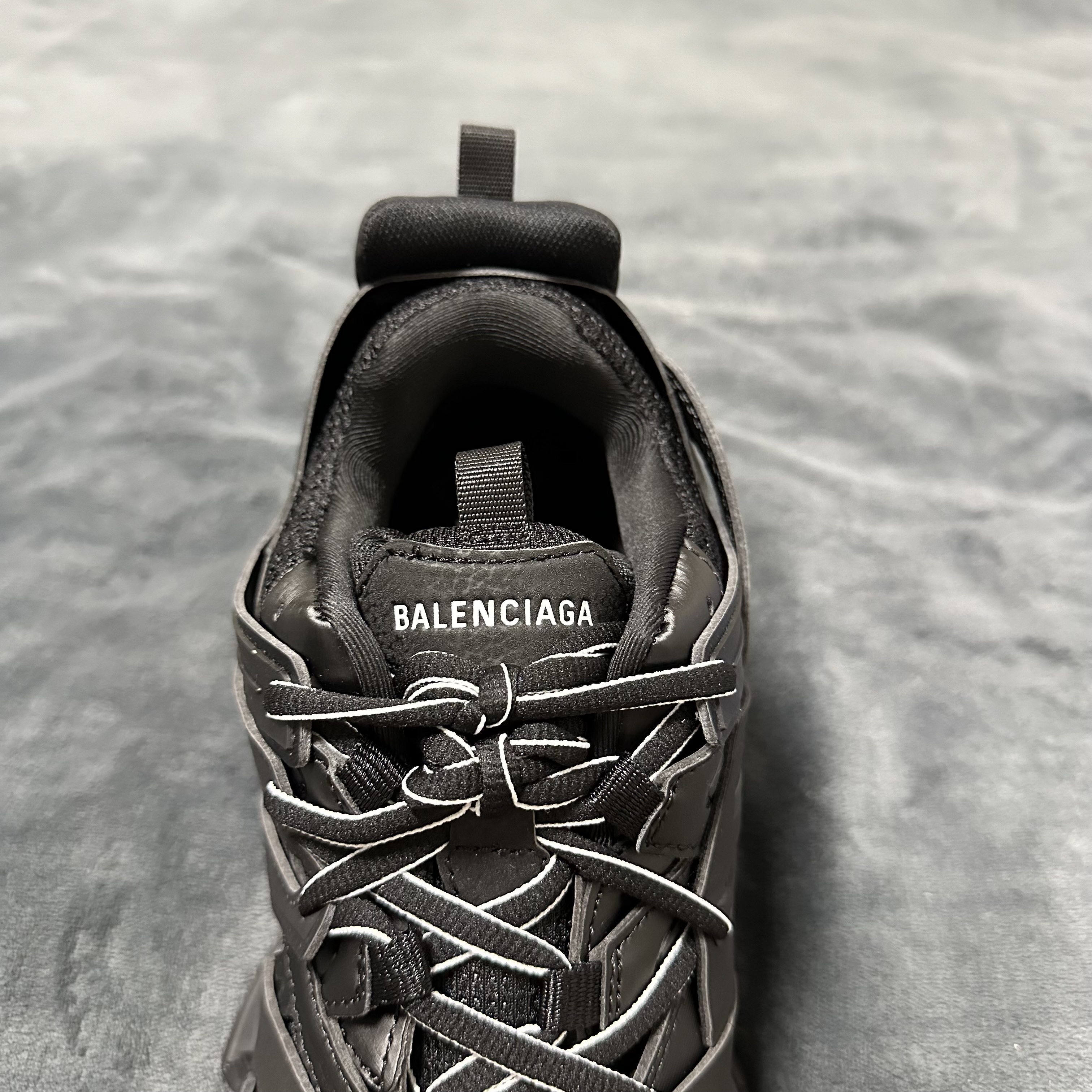 Balenciaga Track Led Black vista 6