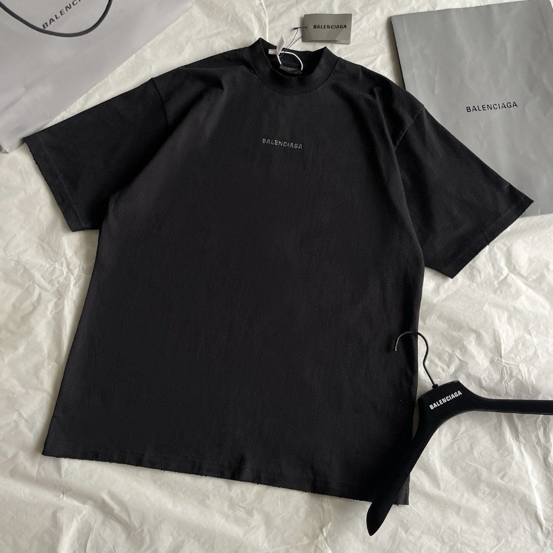 Balenciaga Crystal Logo T-shirt Black vista 3