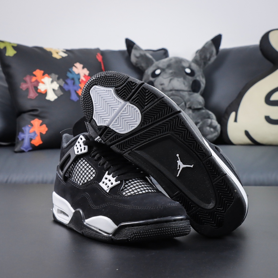 Jordan 4 Retro Thunder White vista 3