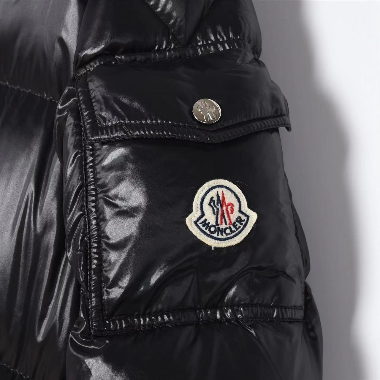 Black Hanoverian Hooded Square-Quilted DownJacket vista 4