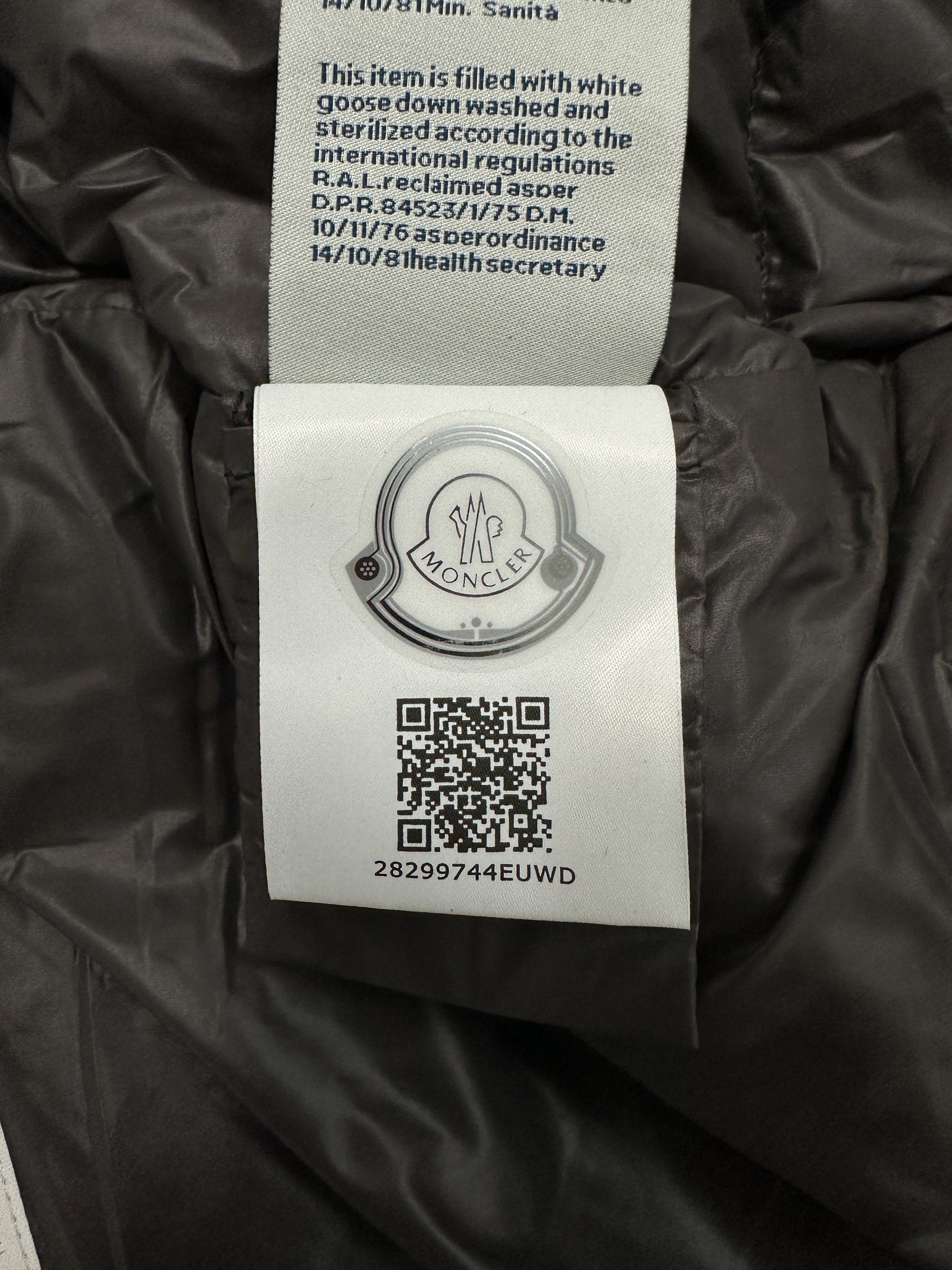 Moncler Maya DownJacket vista 7