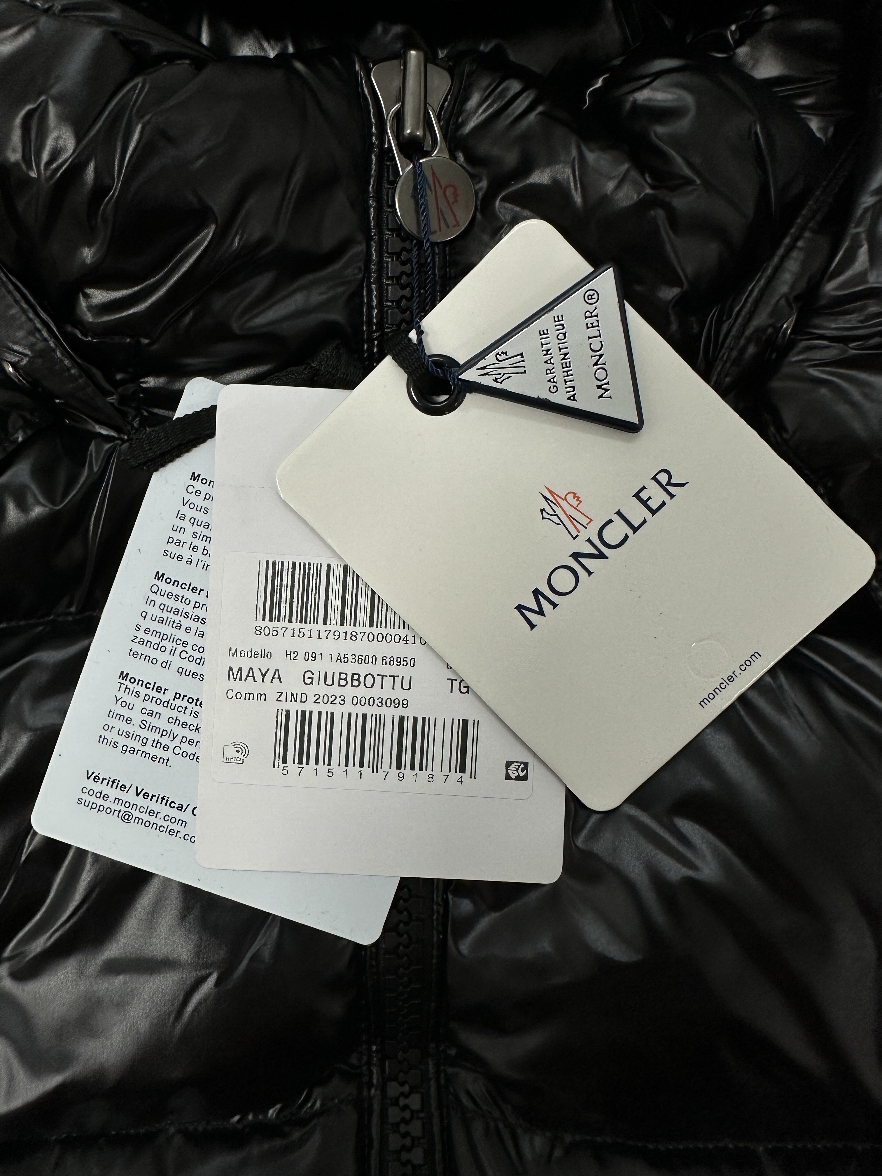 Moncler Maya DownJacket vista 9