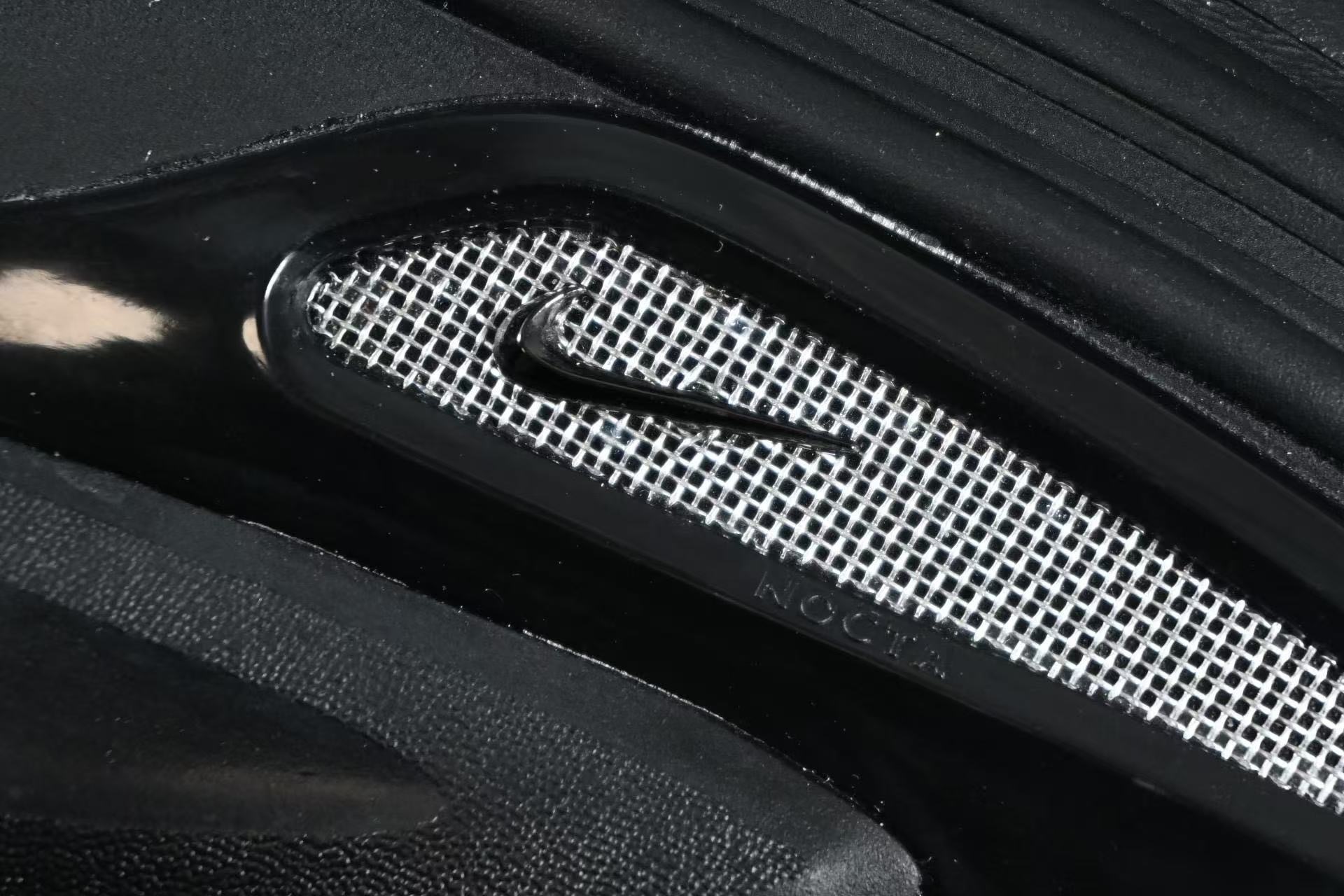 Nocta Hot Step 2 Black vista 4