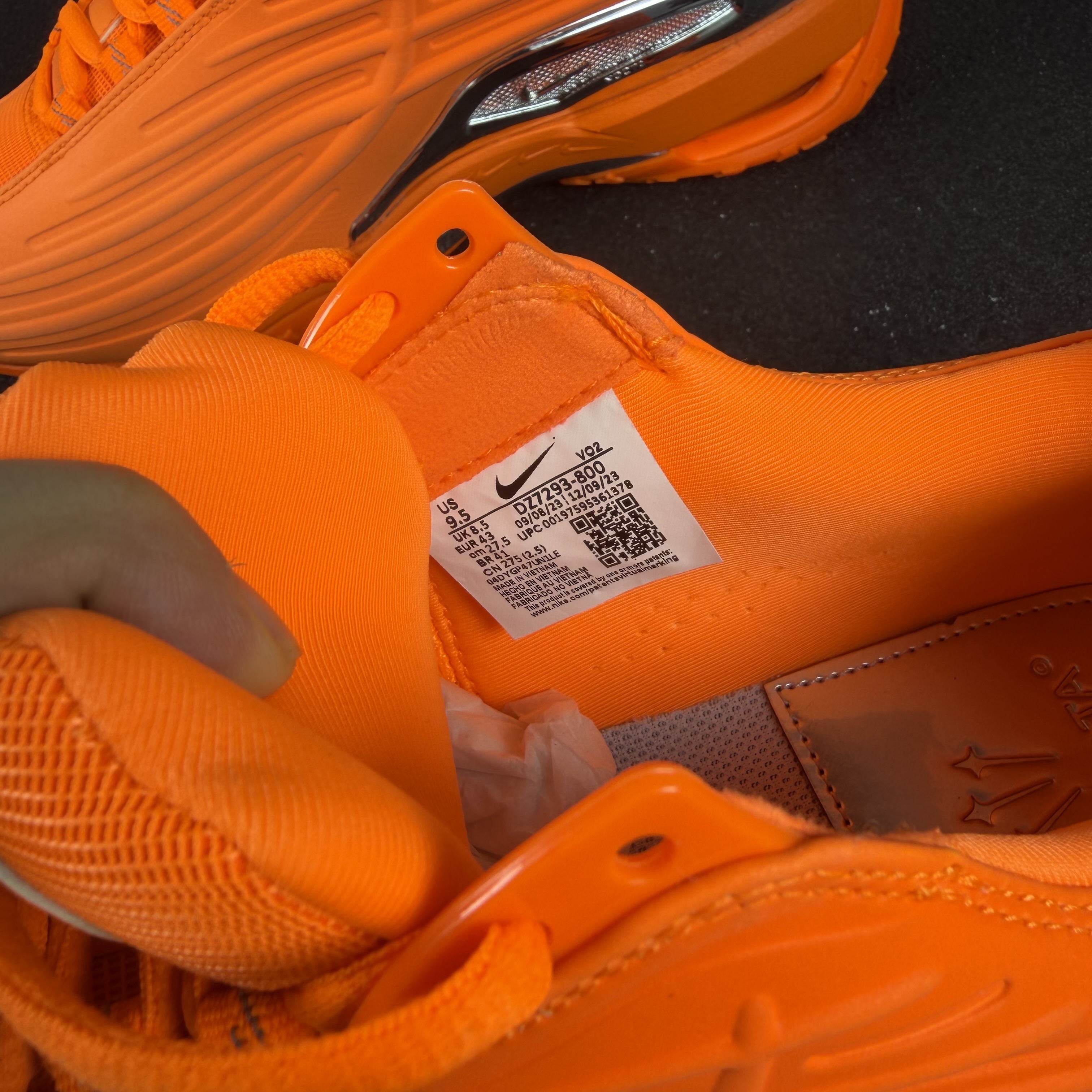 Nocta Hot Step 2 Orange vista 7