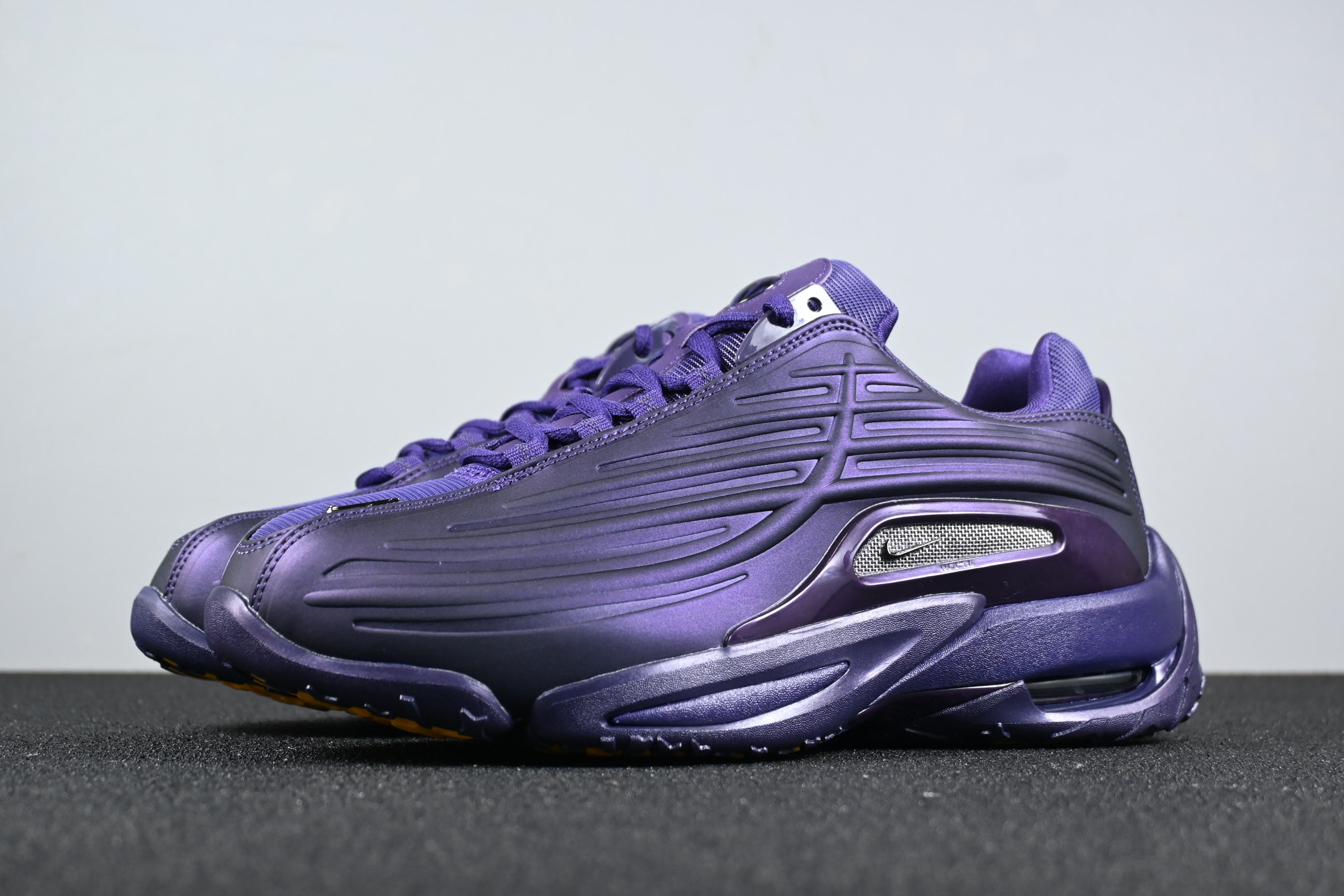 Nocta Hot Step 2 Purple vista 3