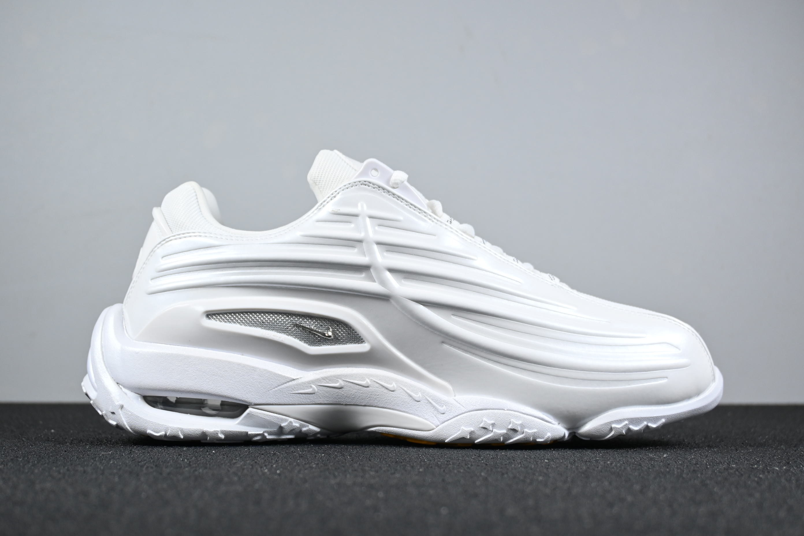 Nocta Hot Step 2 White vista 2