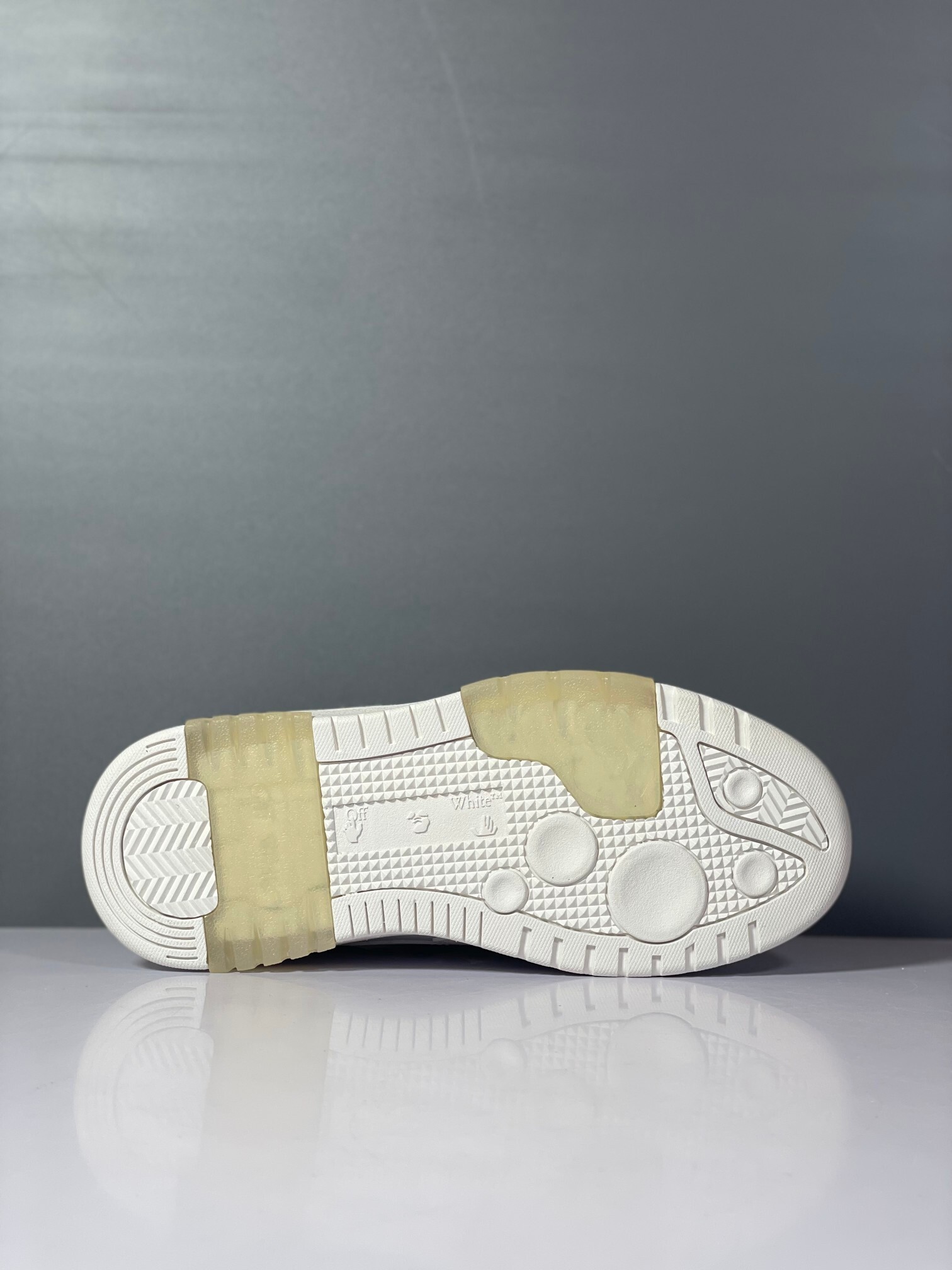 Off-White Out Of Office Calf Leather Triple White (Women's) vista 8