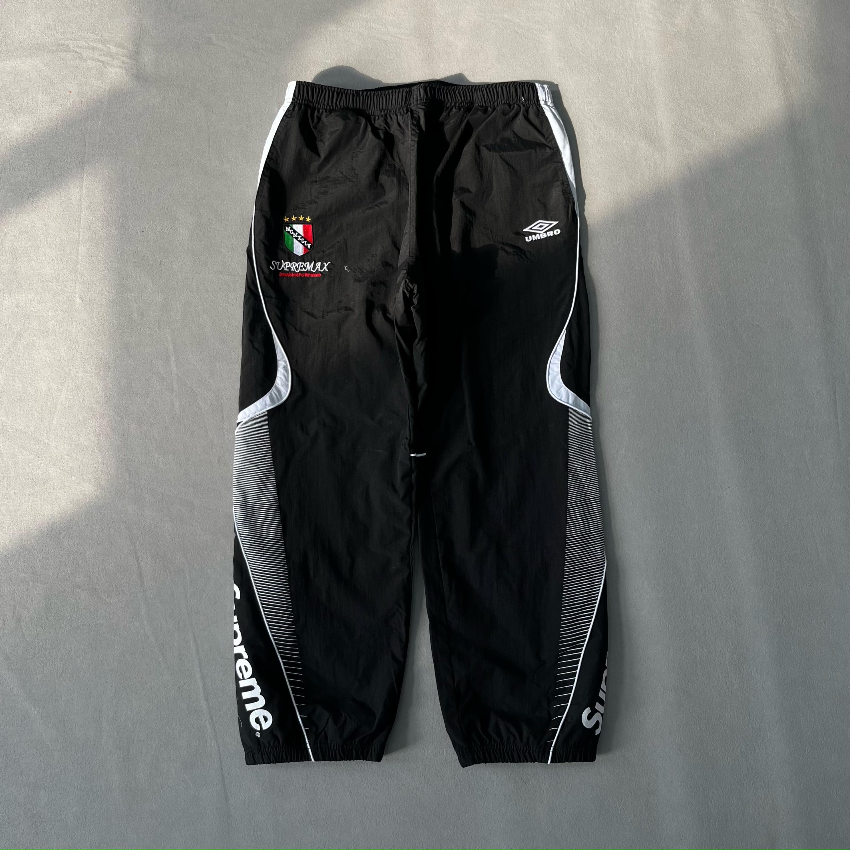Supreme x Umbro Track Pants Black vista 2