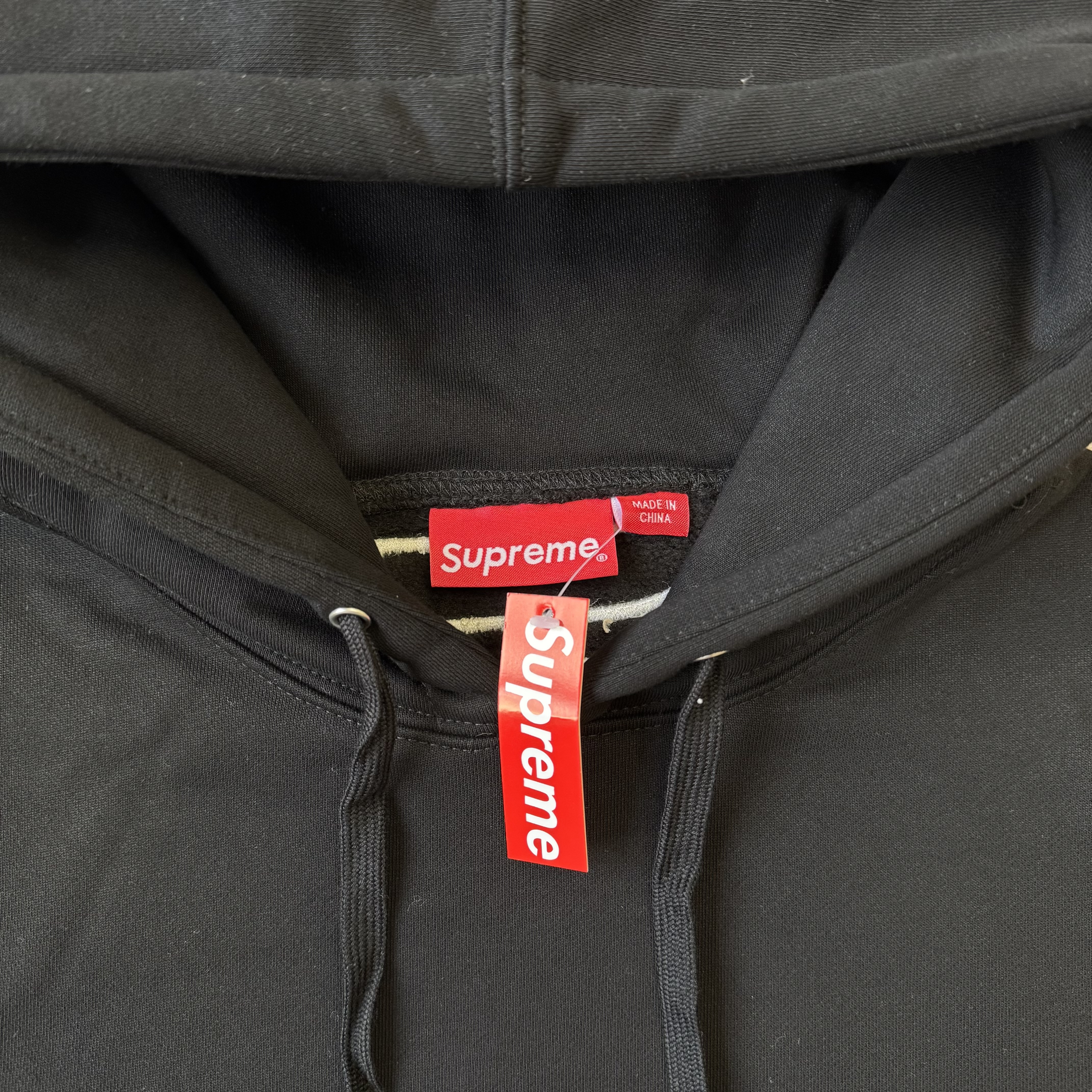 Supreme Satin Applique Hoodie vista 4