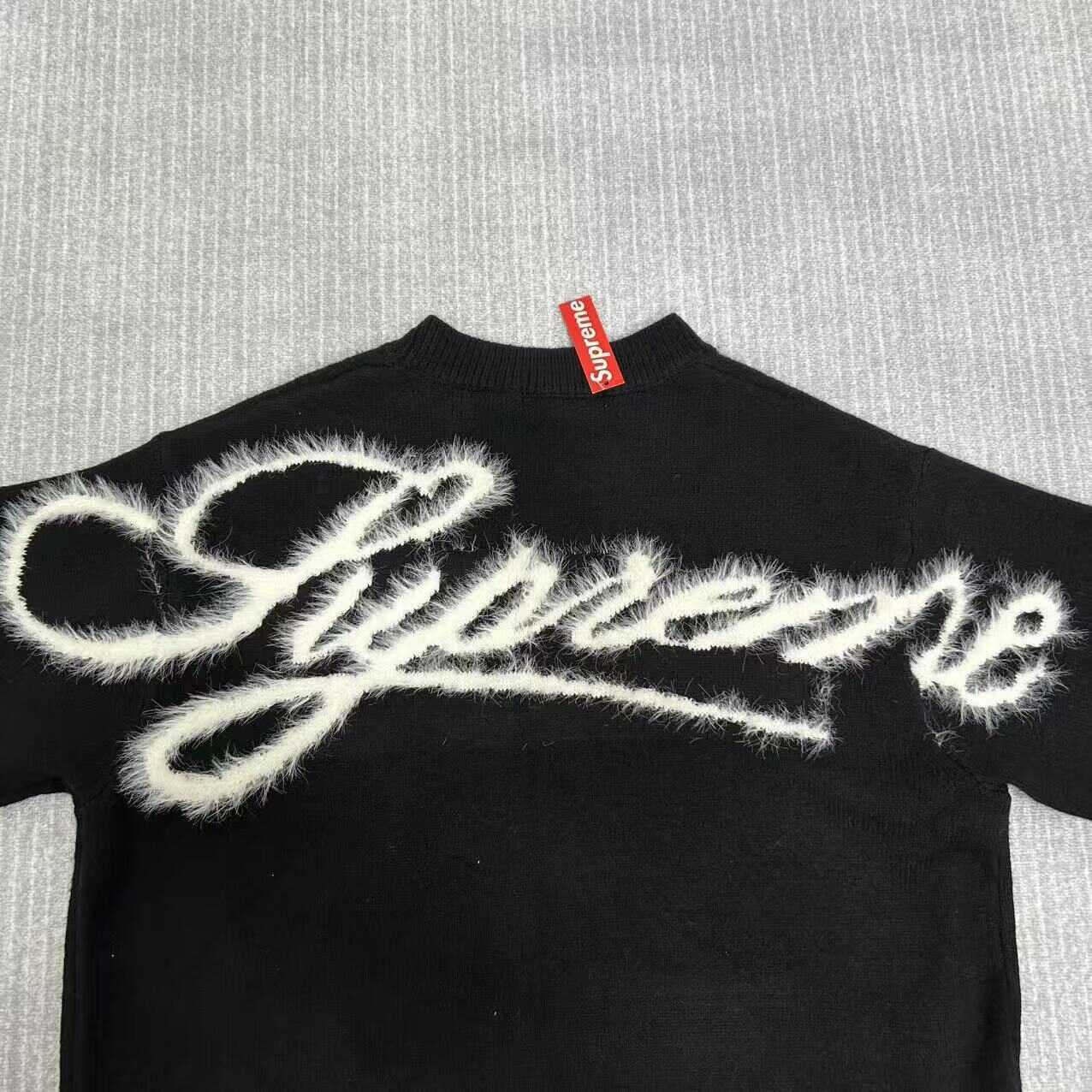 Supreme Angora Script Sweater Black vista 7