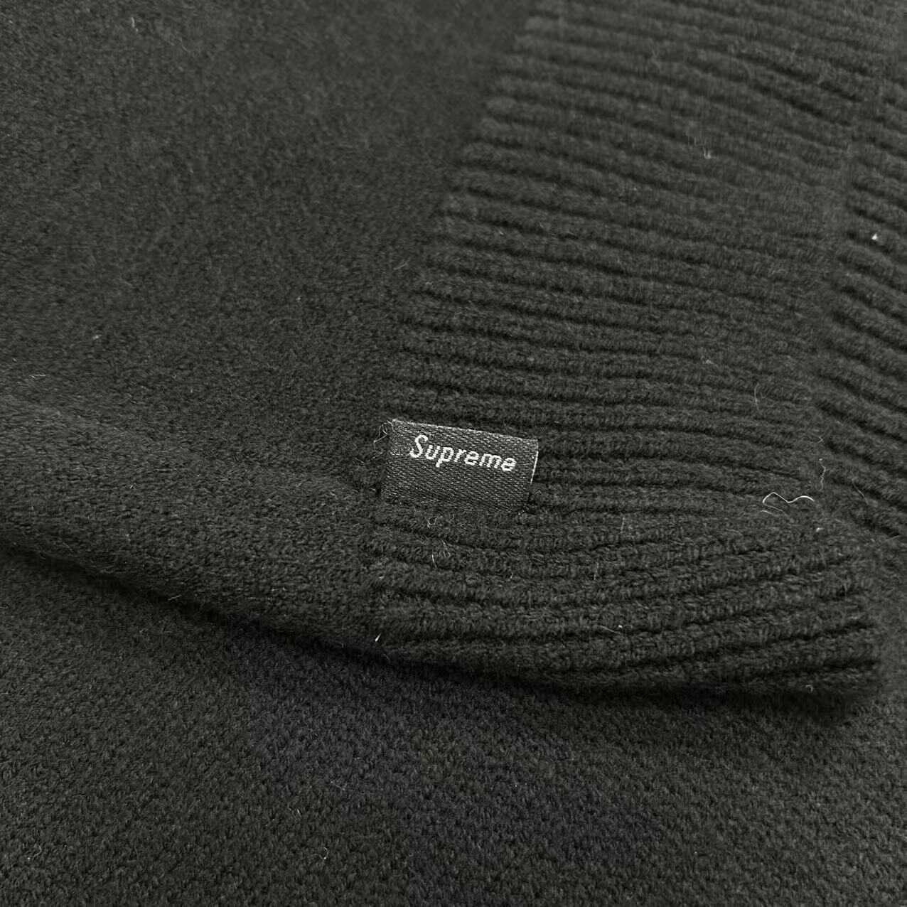 Supreme Angora Script Sweater Black vista 8