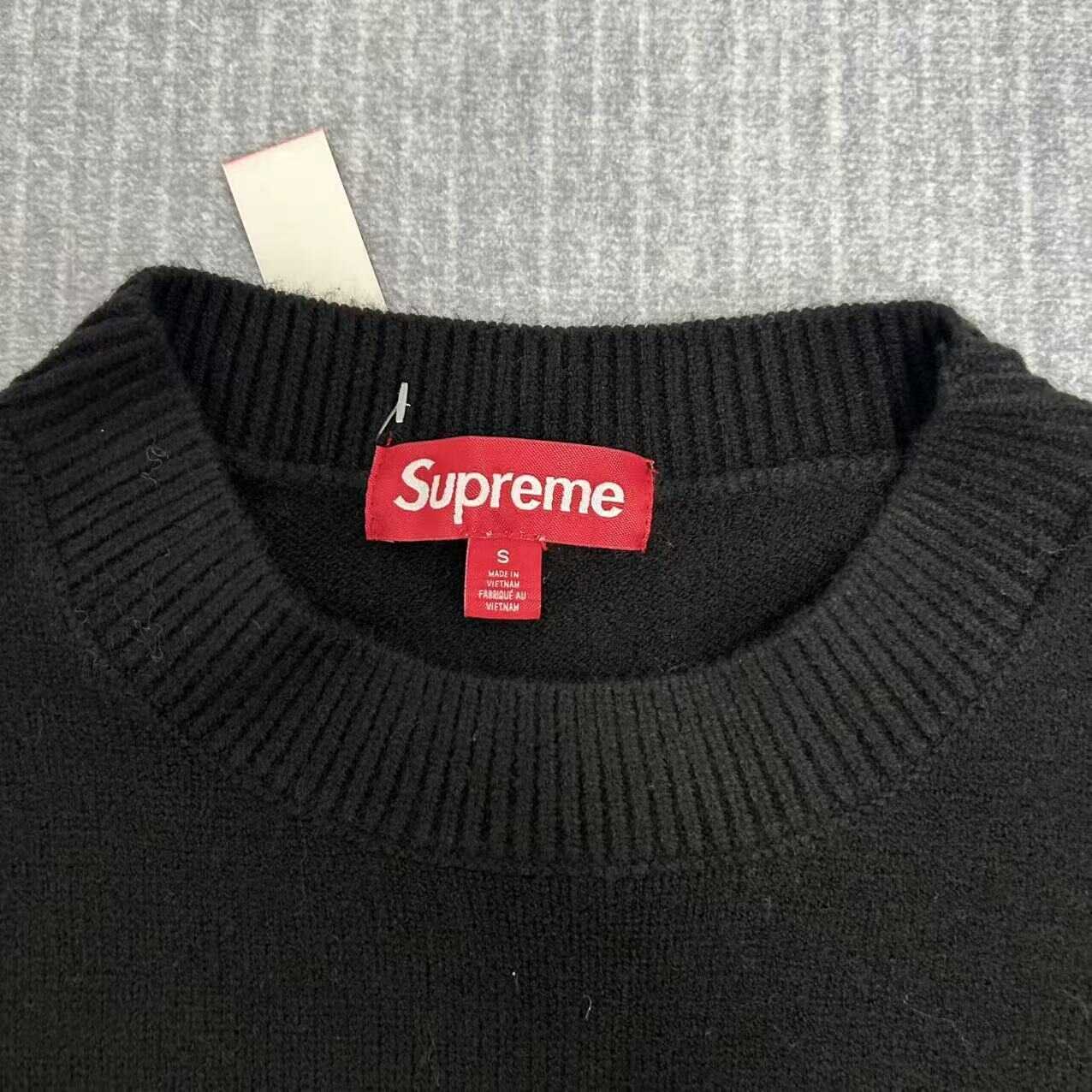 Supreme Angora Script Sweater Black vista 9